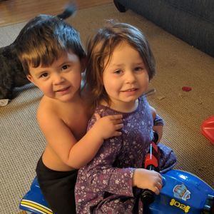 Meet your Posher, Lois